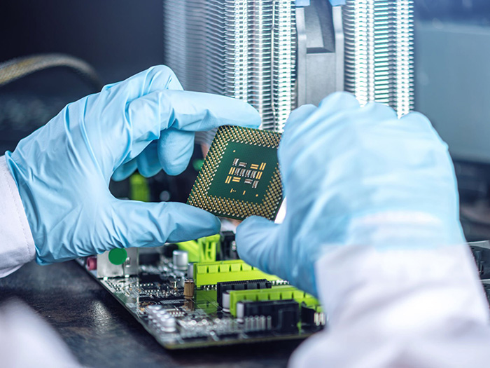 Электроника и полупроводники