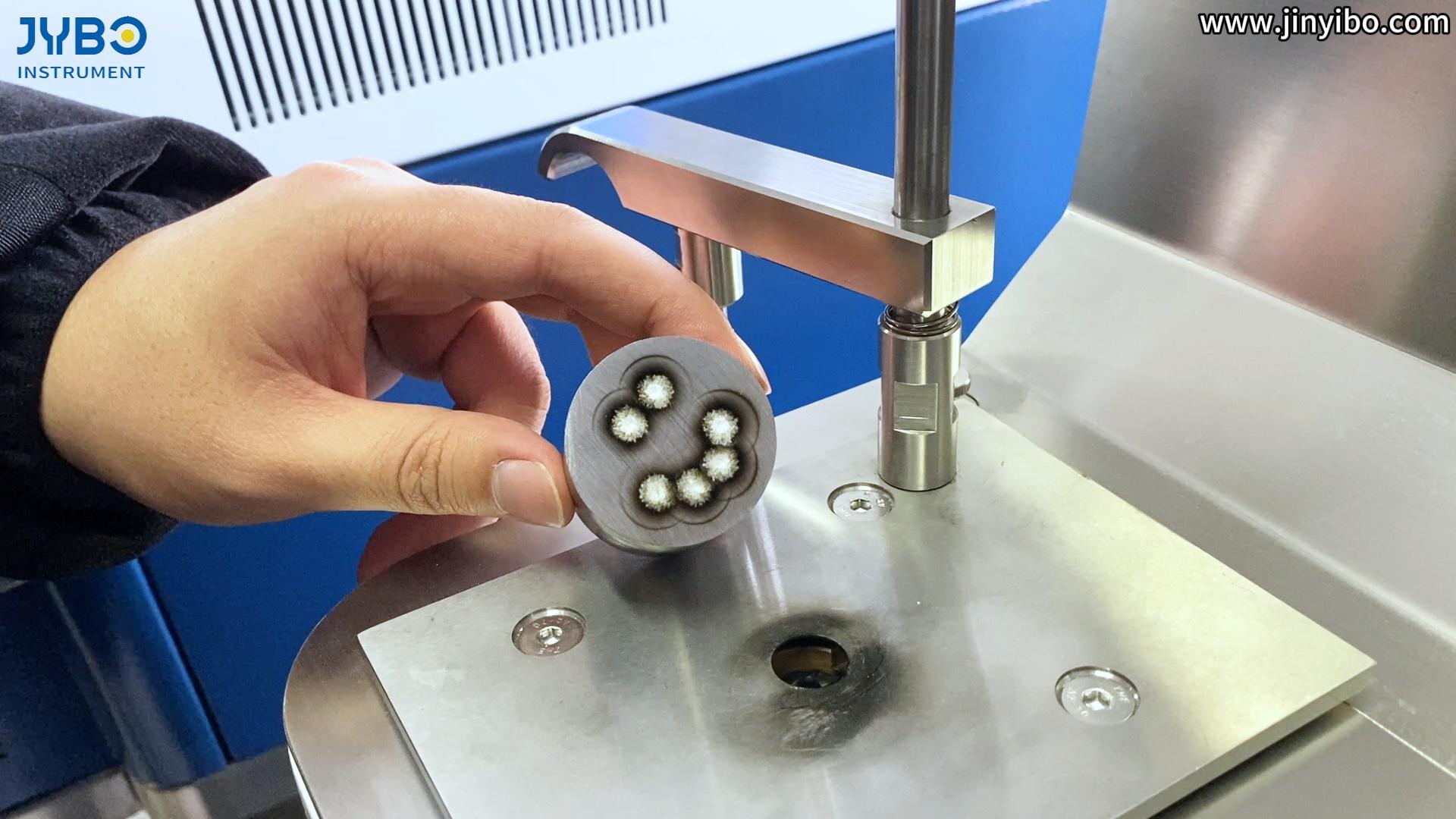 Новейшее достижение компании JYBO в области исследований — оптический эмиссионный спектрометр M5 с дуговым искровым разрядом.