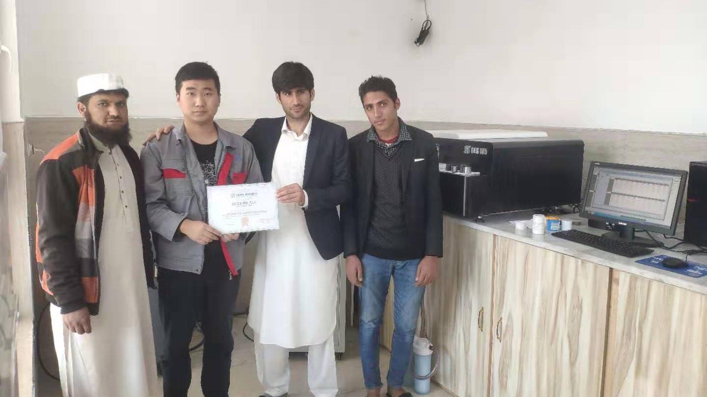 Оптико-эмиссионный спектрометр W5 для Т-образных прутков, уголков и U-образных прутков