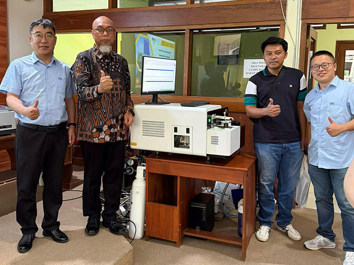 Jinyibo Instrument сотрудничает с PT. INTEC и UIN Jakarta для развития аналитических технологий в Юго-Восточной Азии
